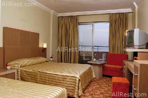Holiday Garden Resort 8